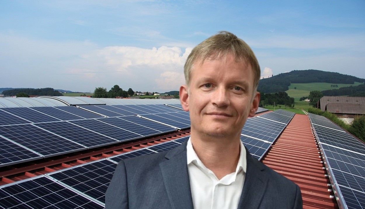 Ο CEO, Gunter Erfurt της Meyer Burger © LinkedIn/energygame.gr