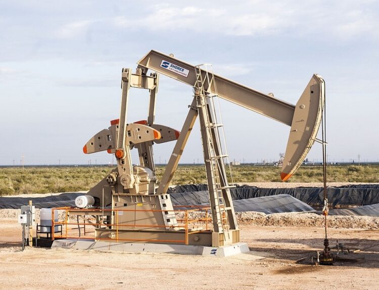 πετρέλαιο ©pixabay