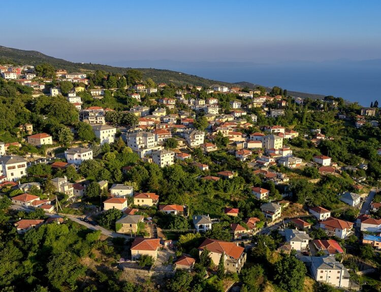 Χωριά του Πηλίου - Thessaly & Evros Pass © Intime