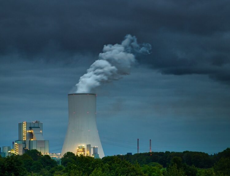 Πυρηνικό εργοστάσιο ©pixabay