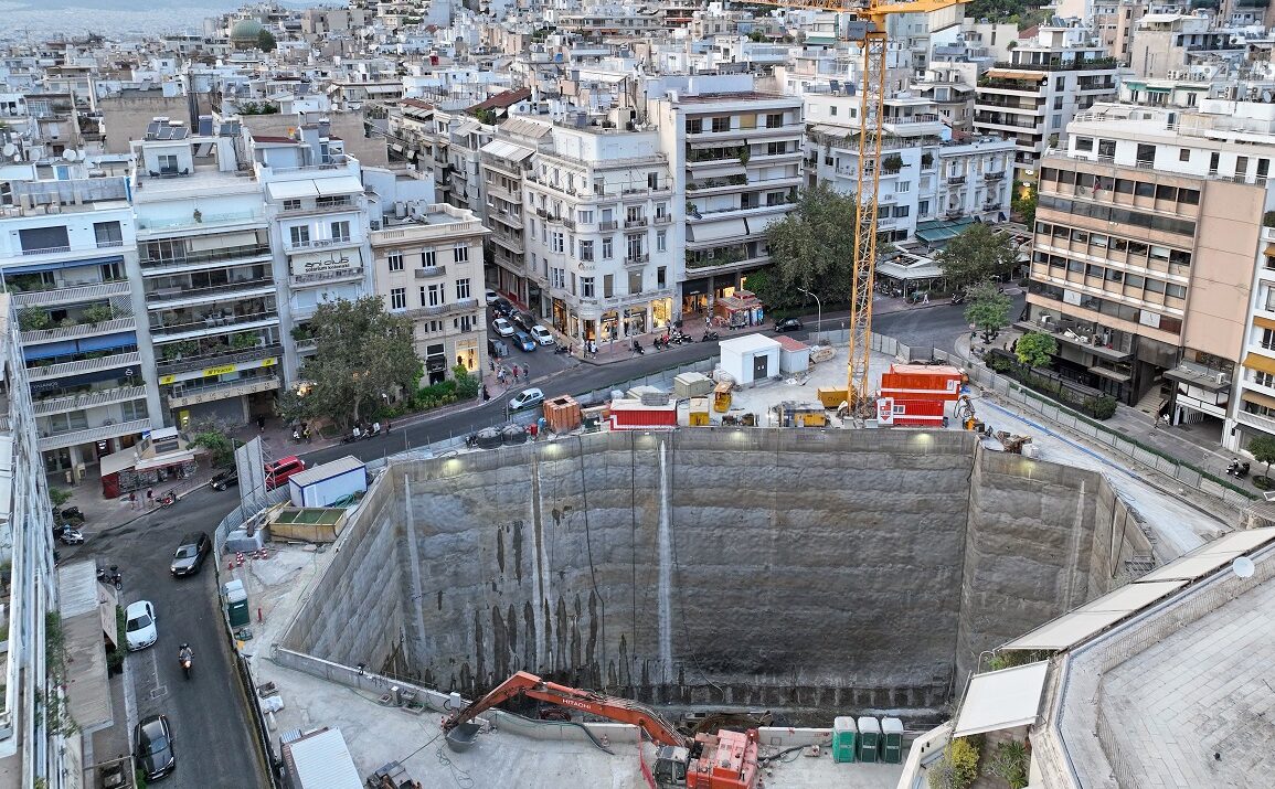 Το εργοτάξιο της ΑΒΑΞ στον σταθμό της πλατείας Κολωνακίου © ΑΒΑΞ