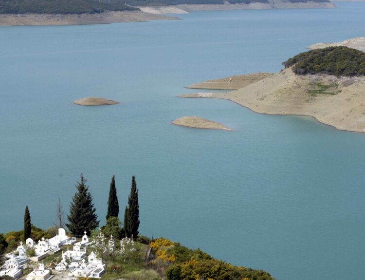 Η λίμνη Κρεμαστών © ΝΙΚΟΛΟΠΟΥΛΟΣ ΑΝΤΩΝΗΣ / Eurokinissi